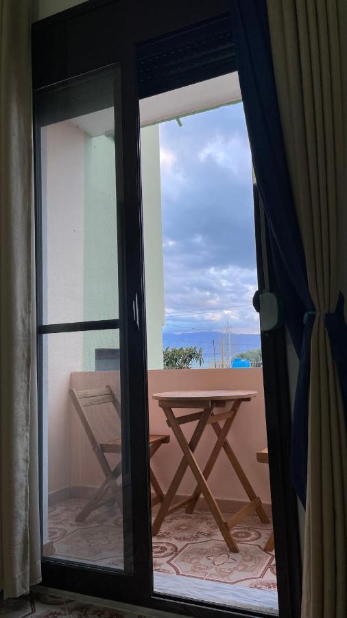 Vila Osmenaj Rent Room Or Apartment Vlorë 外观 照片