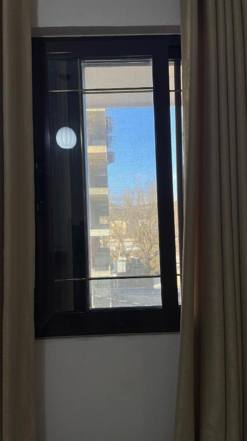 Vila Osmenaj Rent Room Or Apartment Vlorë 外观 照片