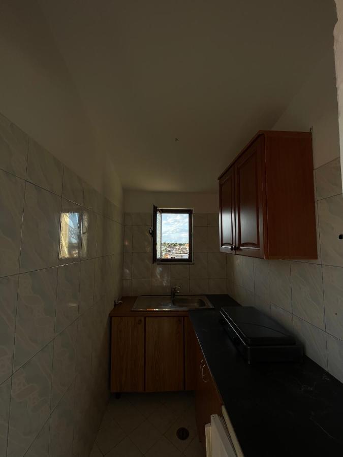 Vila Osmenaj Rent Room Or Apartment Vlorë 外观 照片