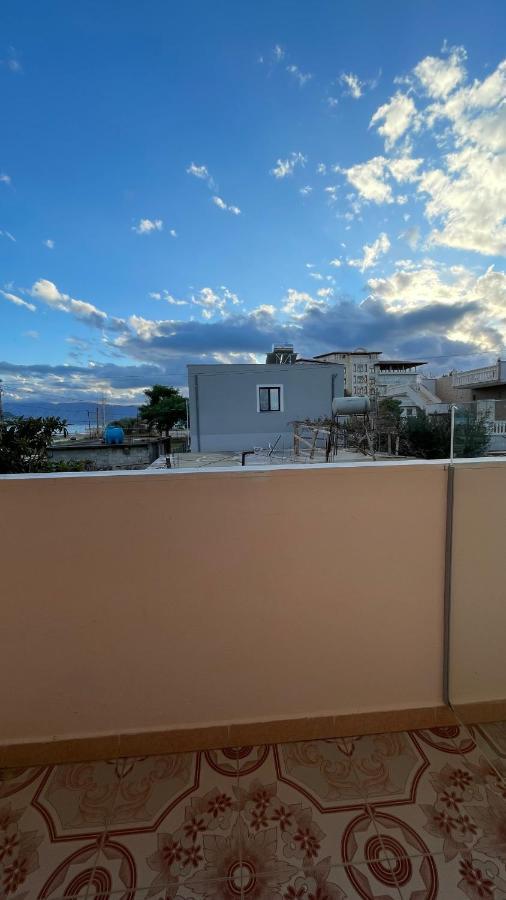 Vila Osmenaj Rent Room Or Apartment Vlorë 外观 照片